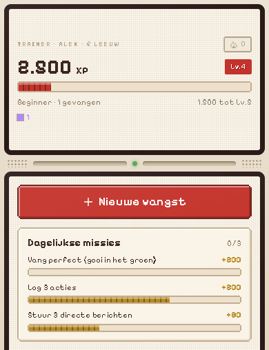 Hoekedex in het thema Famicom: crème met rode knoppen.